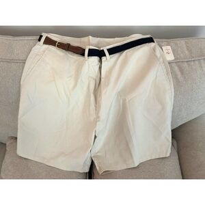 Men’s casual shorts with belt size 42 NEW with tag NWT Lord & Taylor